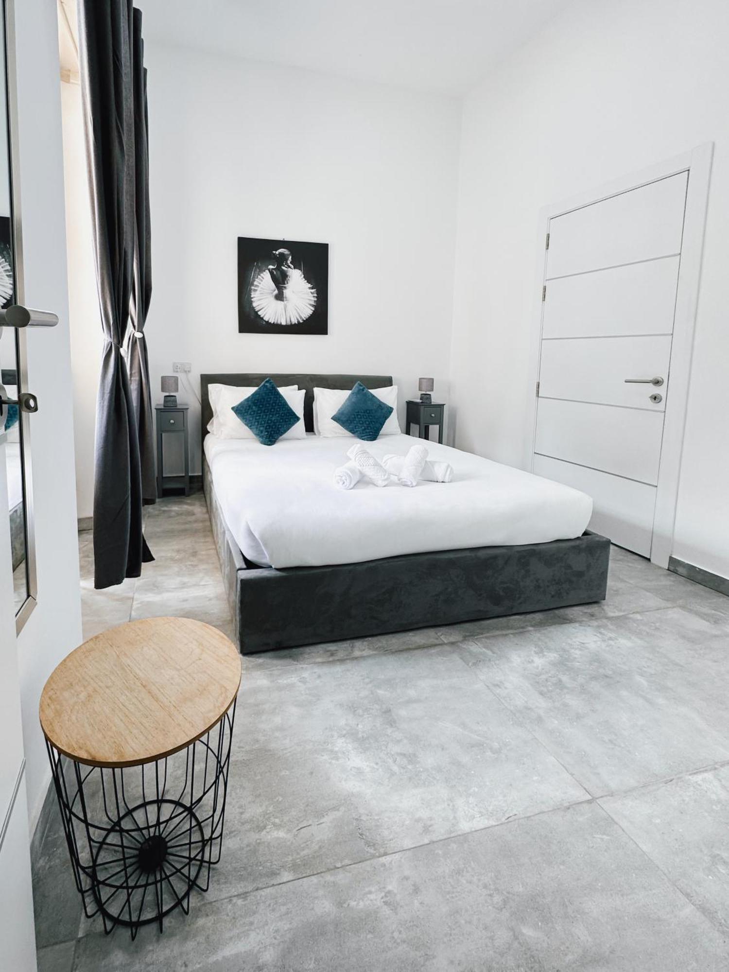 Valletta Waterfront 2 Beds Flat By Arcobnb フロリアーナ エクステリア 写真